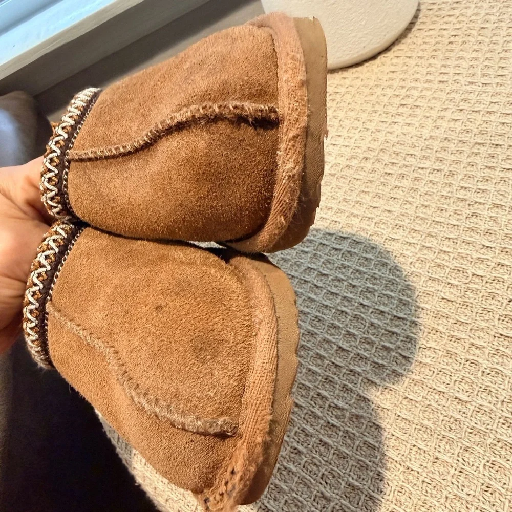 UGG Chestnut Suede Shearling Slip-On Clog